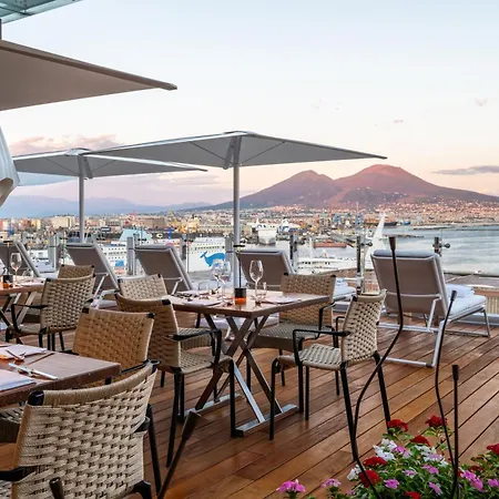 Romeo Hotel Neapol