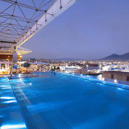 Hotel Romeo