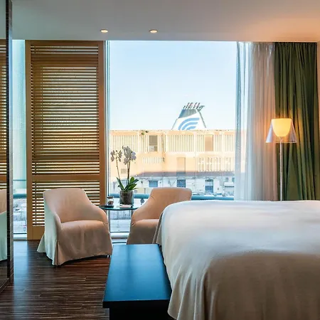 Romeo 5* Napoli