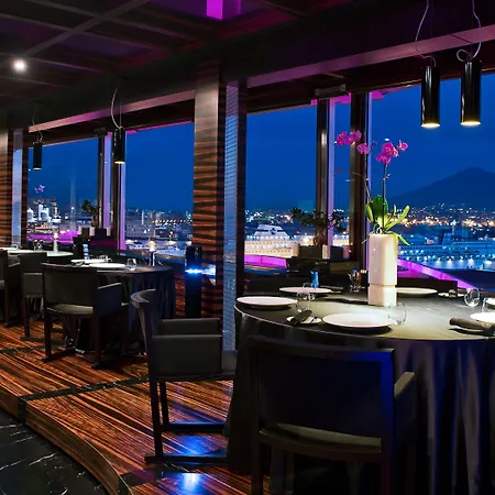 Romeo Неаполь