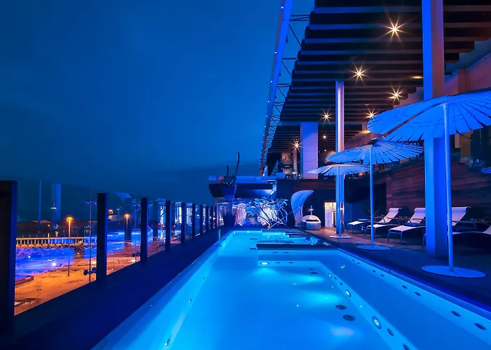 Romeo 5* Неаполь